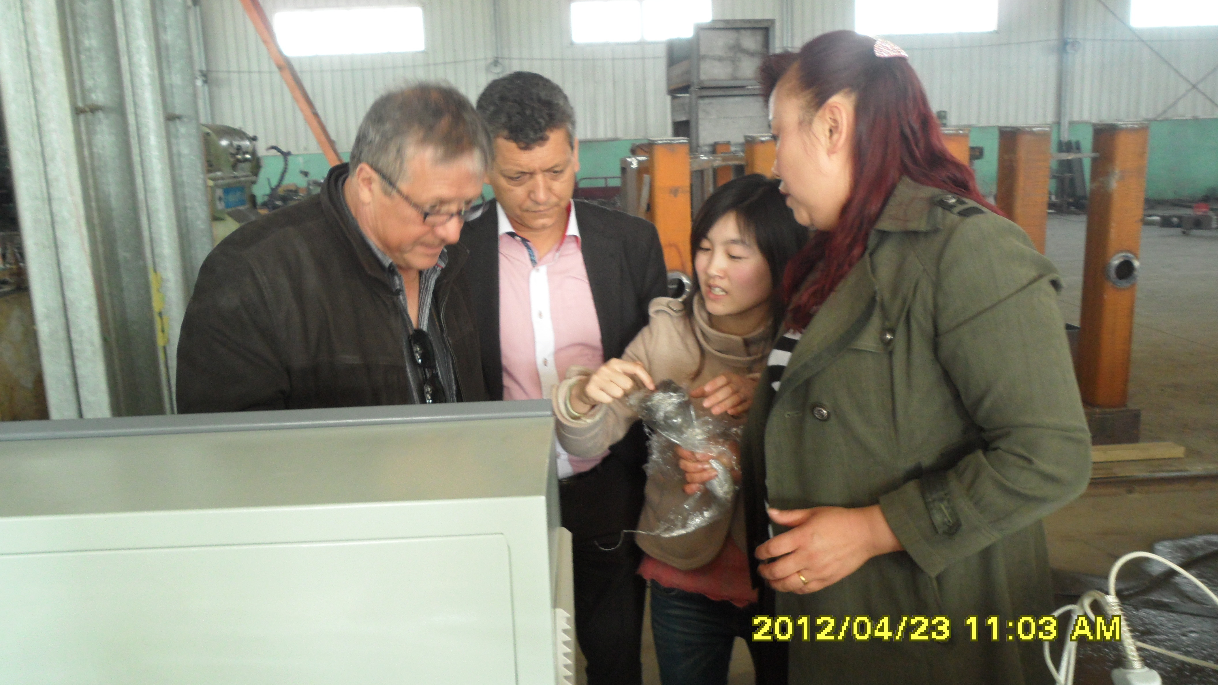 PP PE PC Hollow Gride Plastic Board Extrusion Line , Hollow Board Plastic Machinery