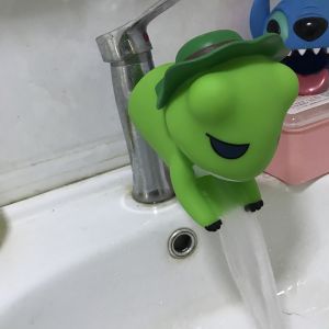 China Cute Animal Washbasin Water Faucet Extender For Kids wholesale