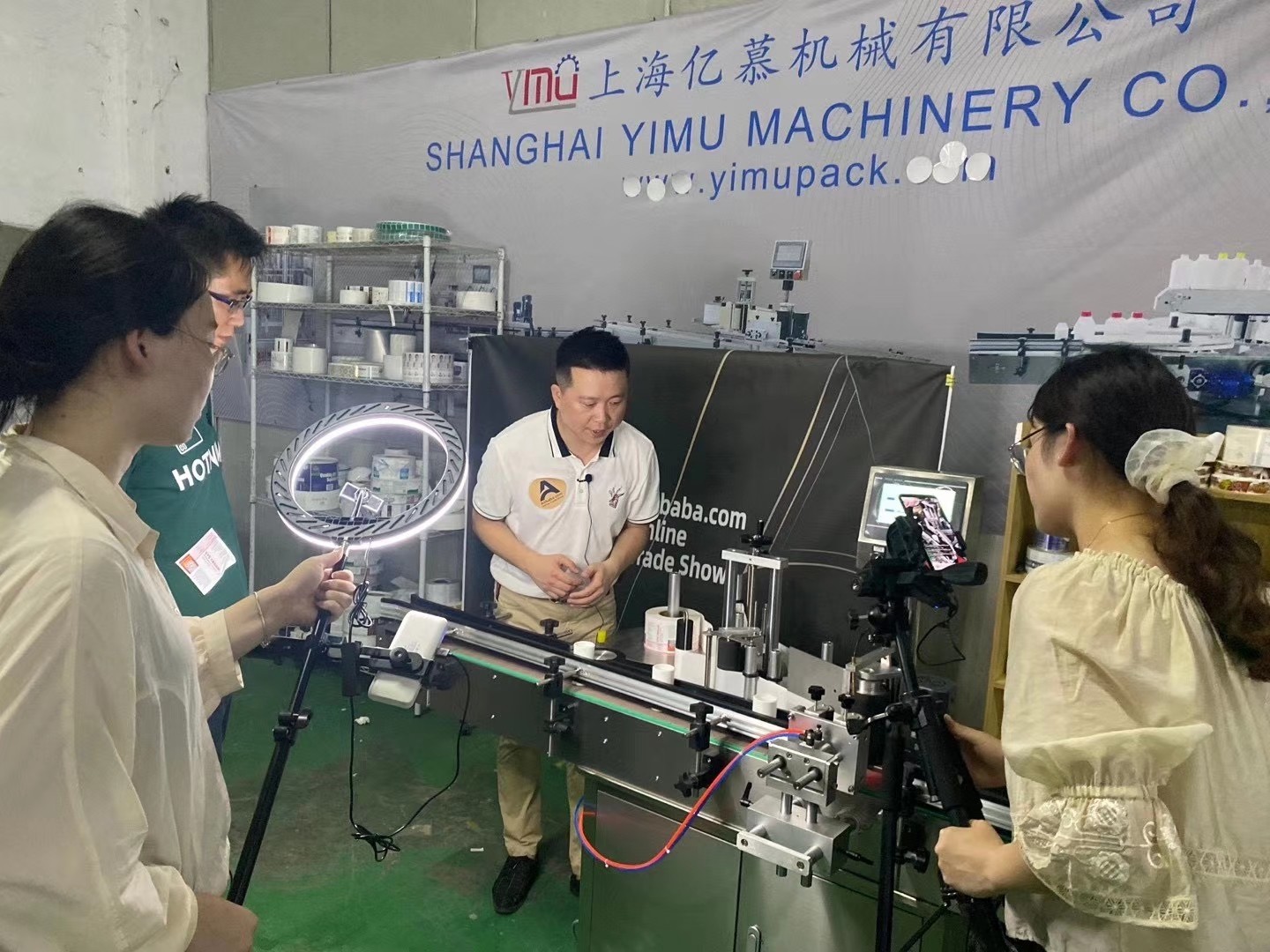 Auto FESTO Cosmetic Cream Jar Capping Oil Filling Machine Explosion Proof
