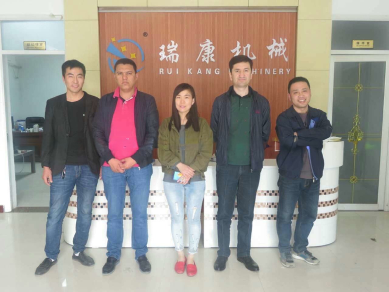 Easy to Operate Economical K-MQ-B Degreasing Cotton Ball Making Machine for Medical Ball