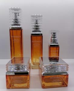 China Acrylic Cap ODM Glass Cosmetic Bottles Skincare Packaging 30g Amber Lotion Bottles wholesale
