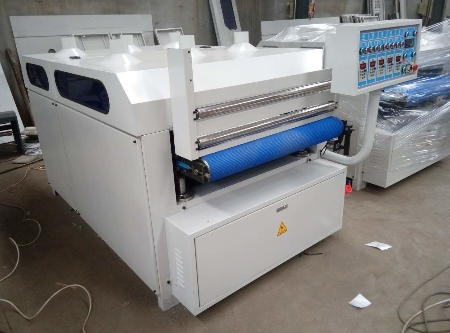 KC1000-5R Wire brush machine for wood floor wood grian making machines