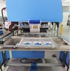 High Speed 1150 - 1500s/H Automatic Foil Die Cutting Machine 900×670mm Max Paper Size