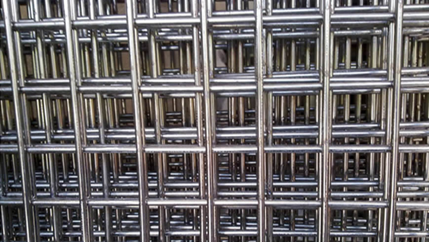 High Intensity Stainless Steel Welded Wire Mesh Wire Diameter 0.6 Mm To 2.6 Mm