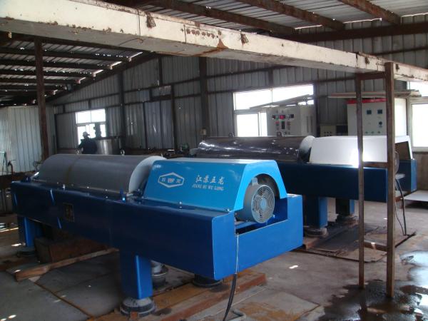 LW Serial Decanter Centrifuge Complete And Reliable Safety Device Good