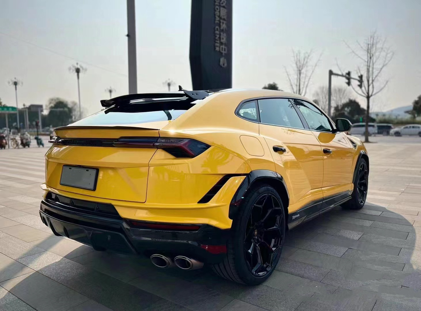 URUS Car Spare Parts Older Model Lamborghini Urus Carbon Fiber Body Kit Hood