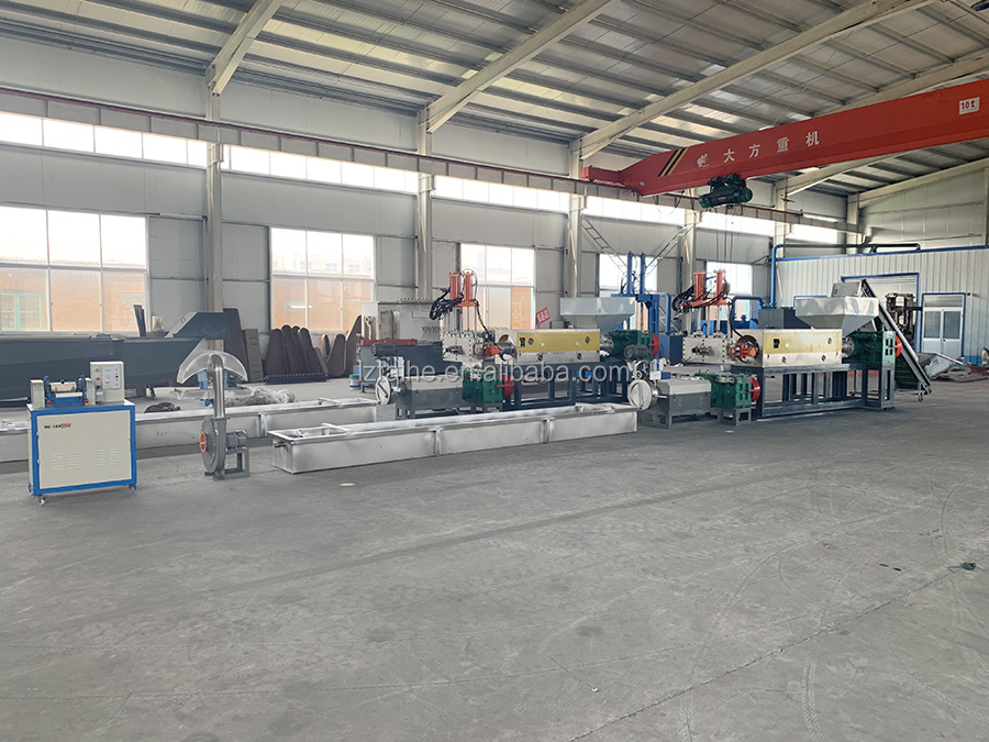 OEM Plastic Pelletizer Machine Cutter 110kg Capacity For Making Small Plastic Granules