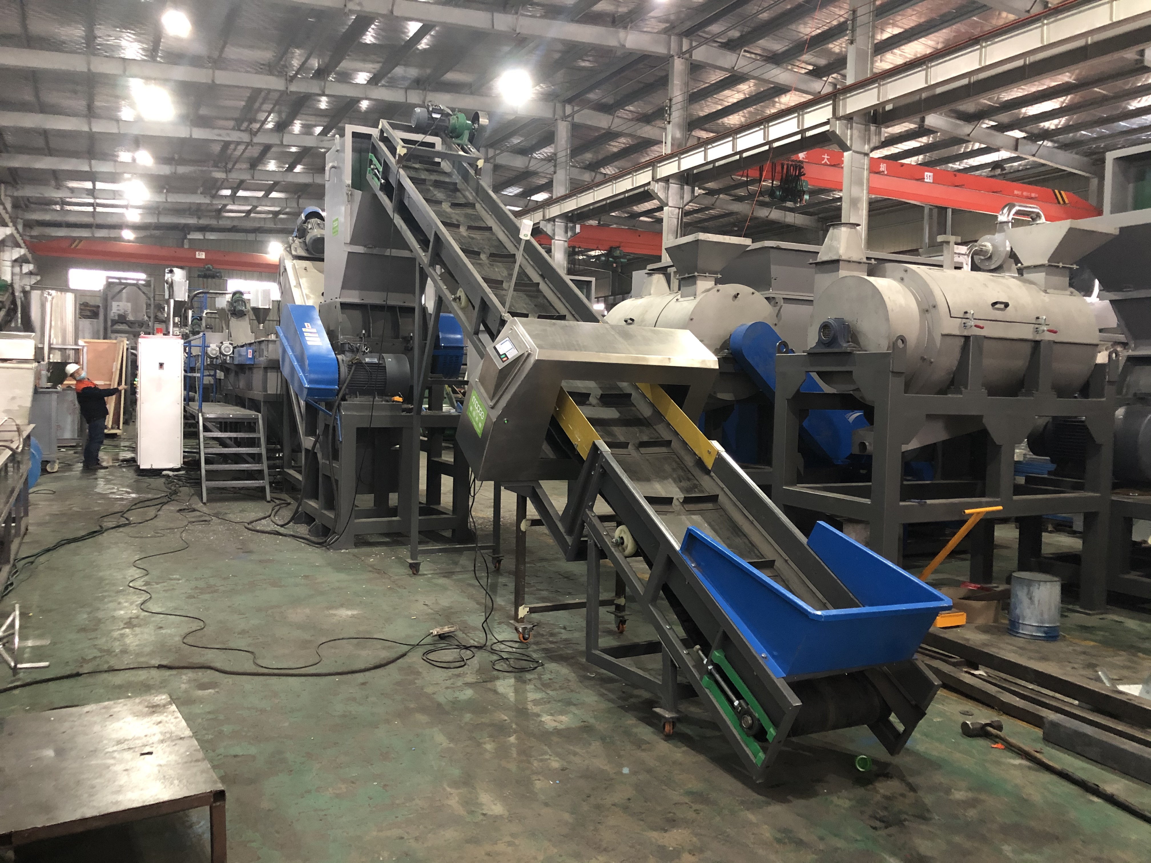 PP PE Plastic Pelletizing Machine Compactor Granulator Recycling Flakes Squeezing