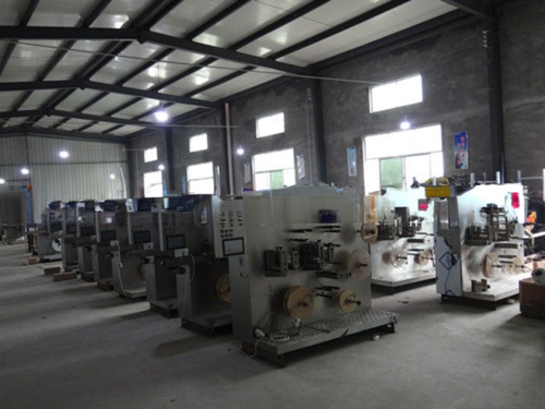Raw Material Release Paper First Aid Plaster Making and Packing Machine KC-2000-E