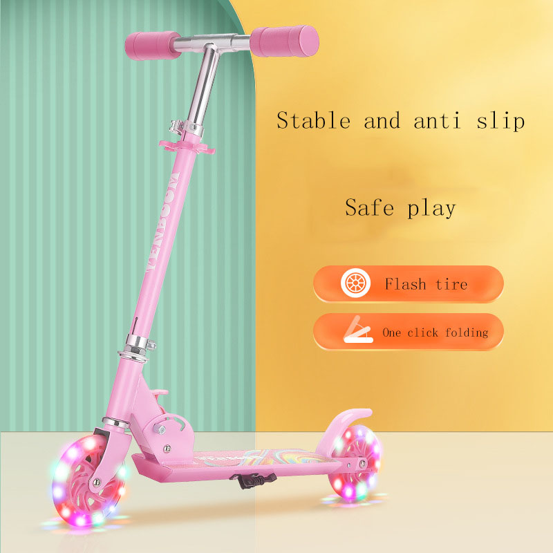 2-4 Years Age Range Children's Scooter Foldable Flash Manpower Training Balance Bike