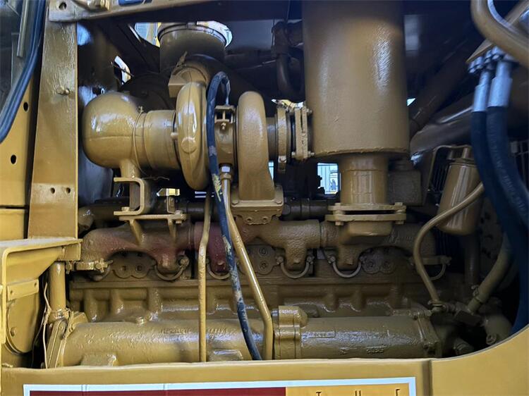 Japan Used CAT D7G Dozer/Cat D6H D6D D6G D7 D7G D7R D7H D8K Bulldozer with 2017 Year