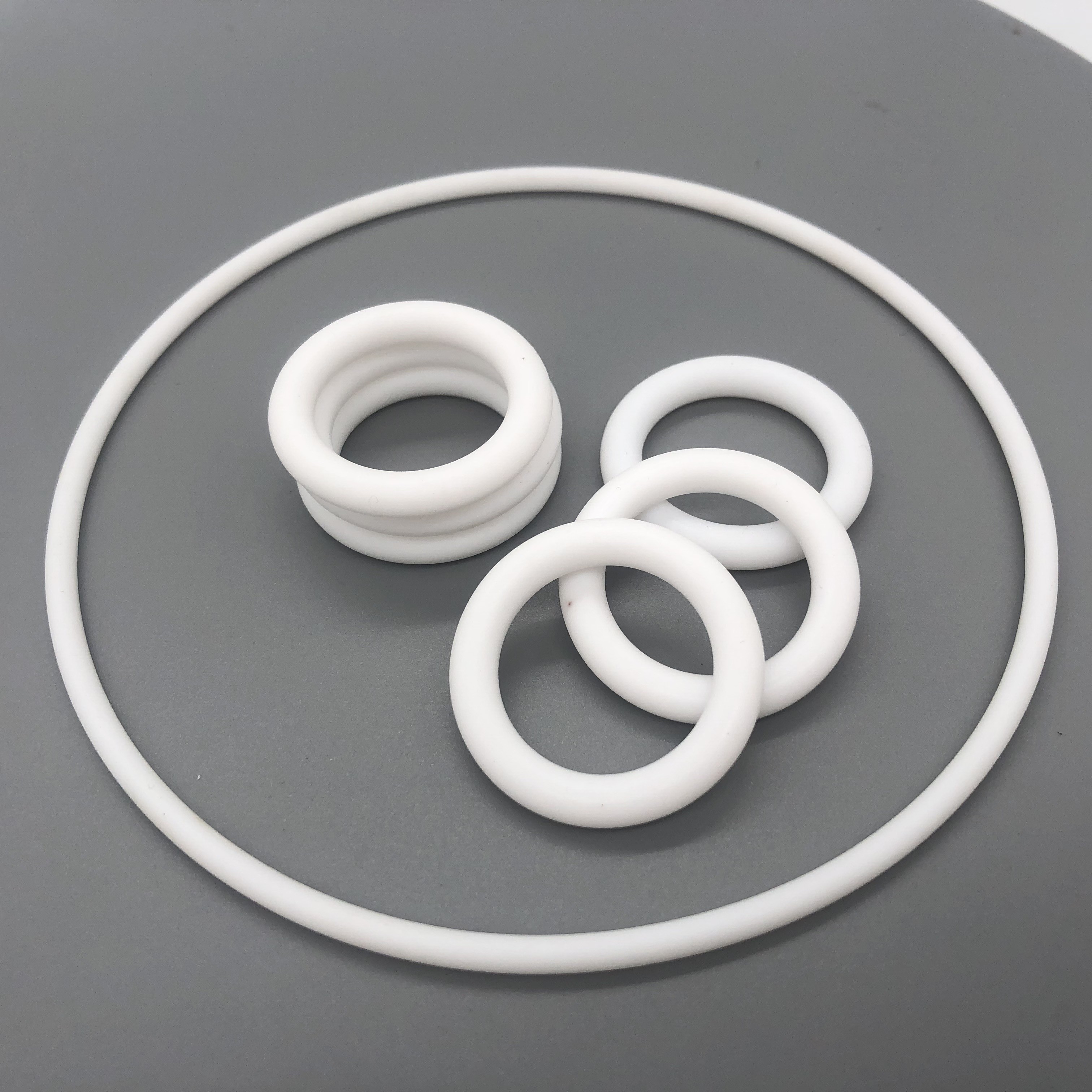 90 Shore A PTFE Custom O Rings Chemical Resistant For Oil Gas Industry