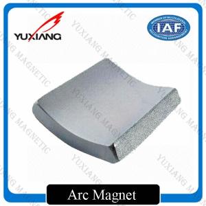 China Diametrically Magnetized Neodymium Arc Magnets 54x28x30x35mm Ni Coating wholesale