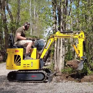 China CE EURO5 Engine Mini Excavator ZM10 Compact Mini Digger 360 Rotate wholesale