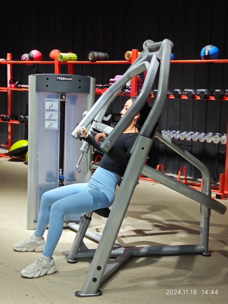 Commercial Indoor Fitness Equipment Multi Press Machine For Chest Shoulder