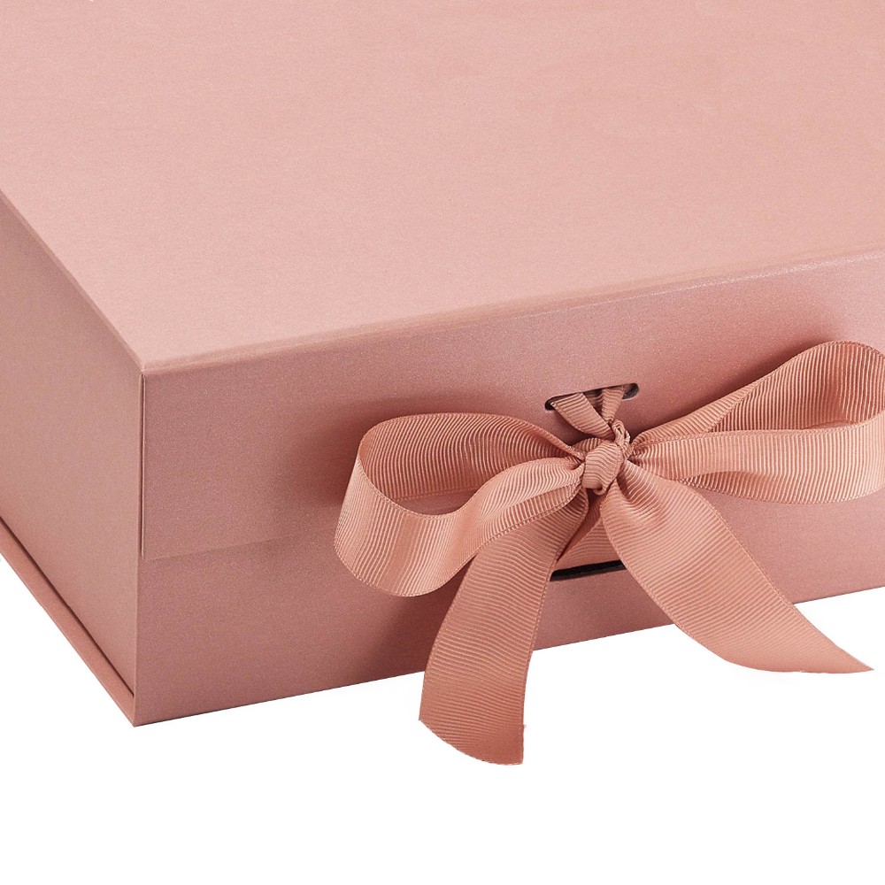 Customized Logo Folding Gift Box With Ribbon Closure Degradable Card Paper Material