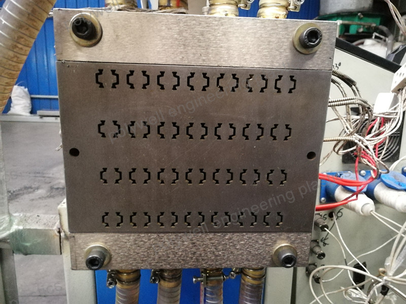 Plastic Moulding Dies For Single Screw Extruder Machine Mould Making In China
