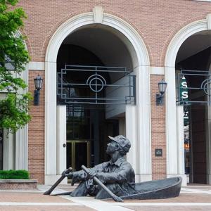 China People Rowing Boats Bronze Statues Sculpture On Streets Of Park Square wholesale