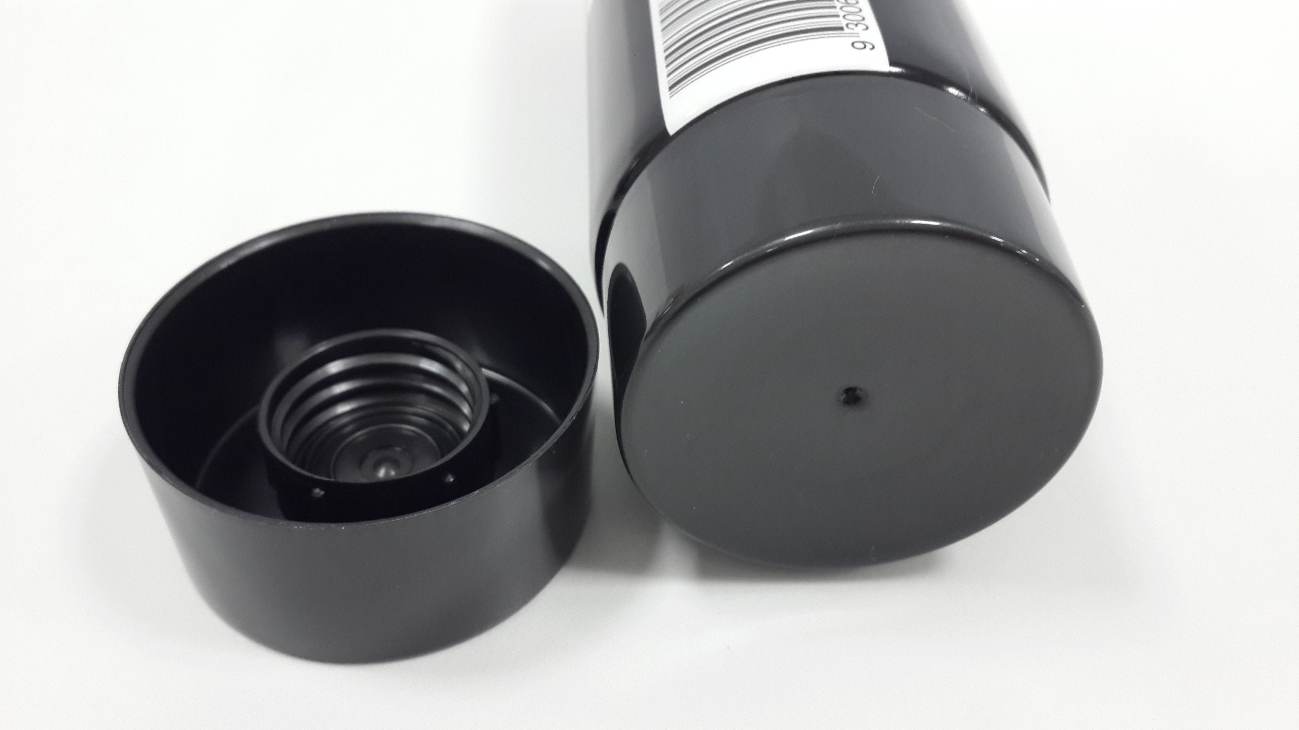 Soft Packaging Tubes Plastic With Inner Plug , Squeezing Safe 140g Tube Packaging For Food