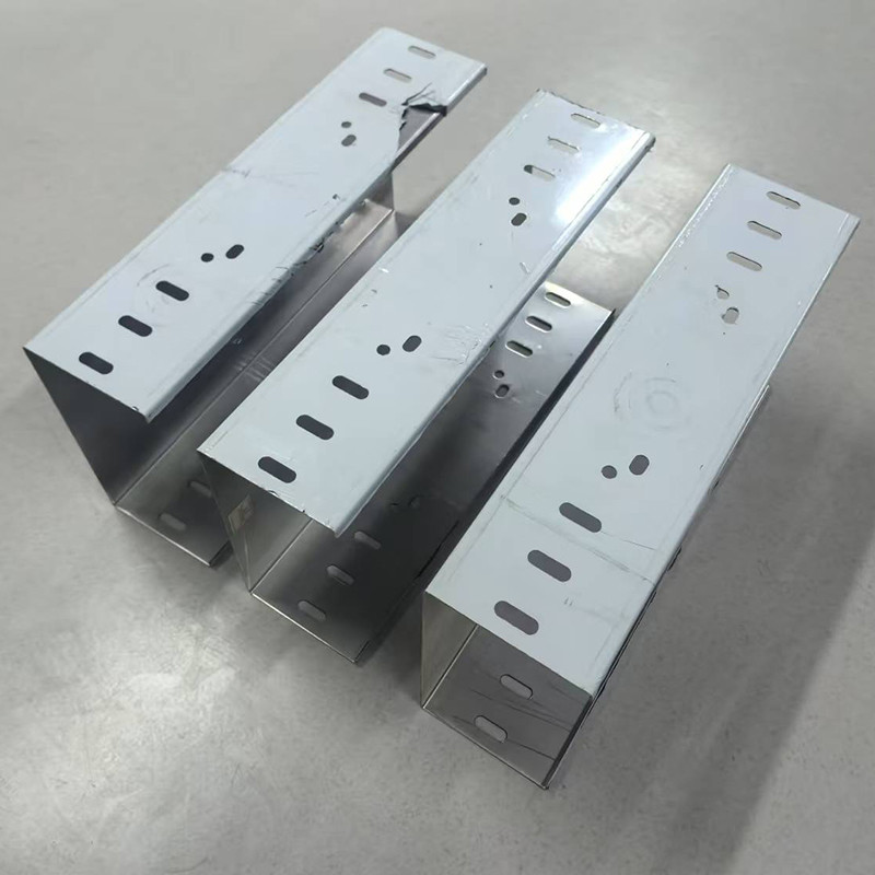 Durability Wall Mounted Cable Tray Support Non Combustible Fire Resistance For Country Markets