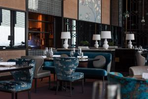 China Enhance Your Dining Experience with Hotel Restaurant Furniture wholesale