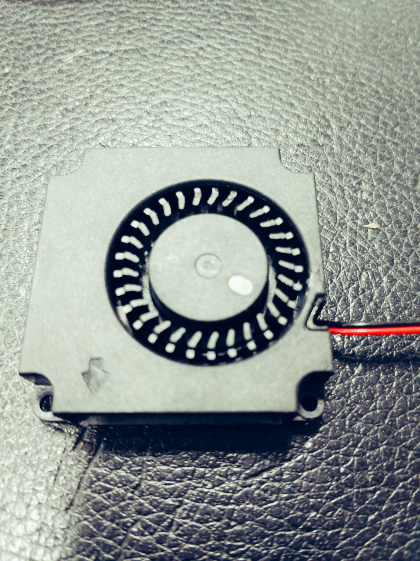 Moistureproof Desktop Cooling Blower Fan 40x40x10mm For Purifier