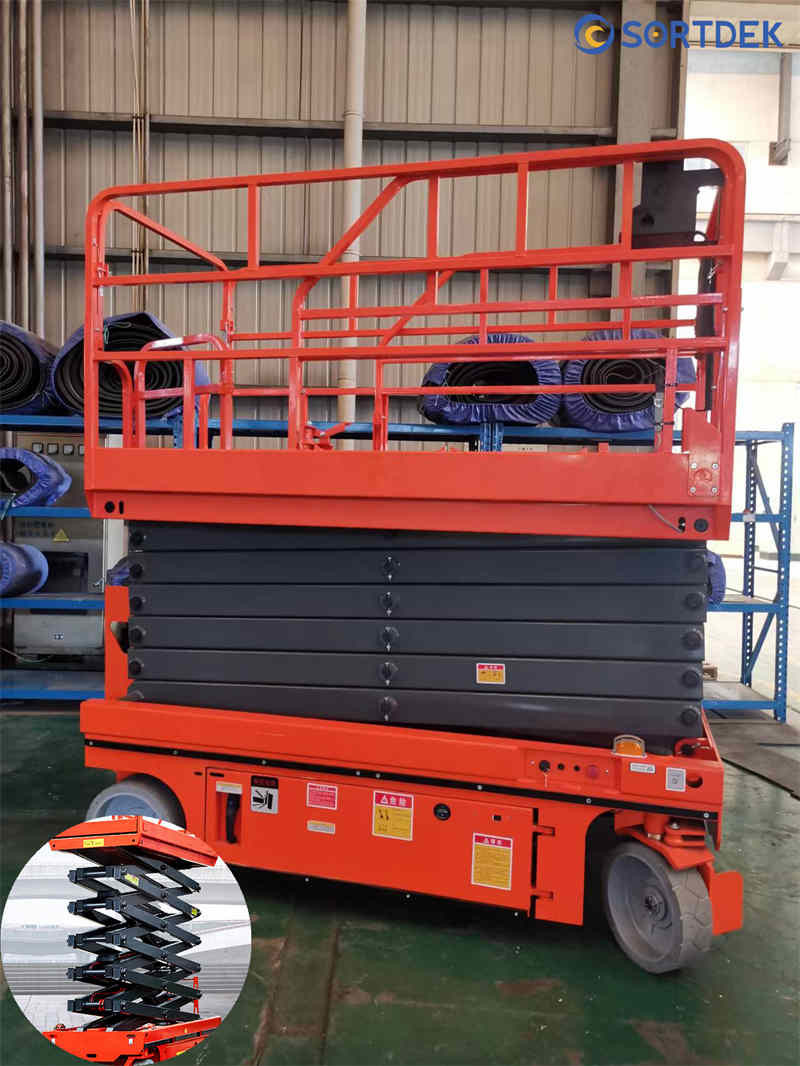 Outdoor 12 Meters Height Mobile Aerial Work Platforms Scissor Type