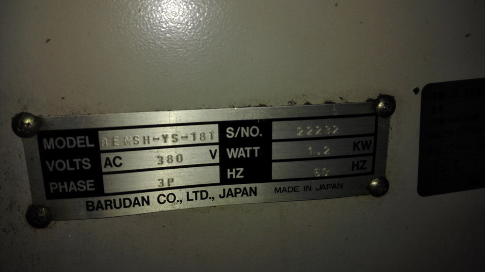 18 Heads Barudan Used Embroidery Machines , Used Monogram Machine Made In Japan