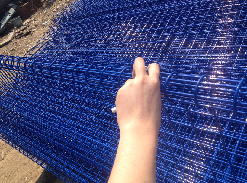 Double rings roll top fence wire mesh roll up fence made in China