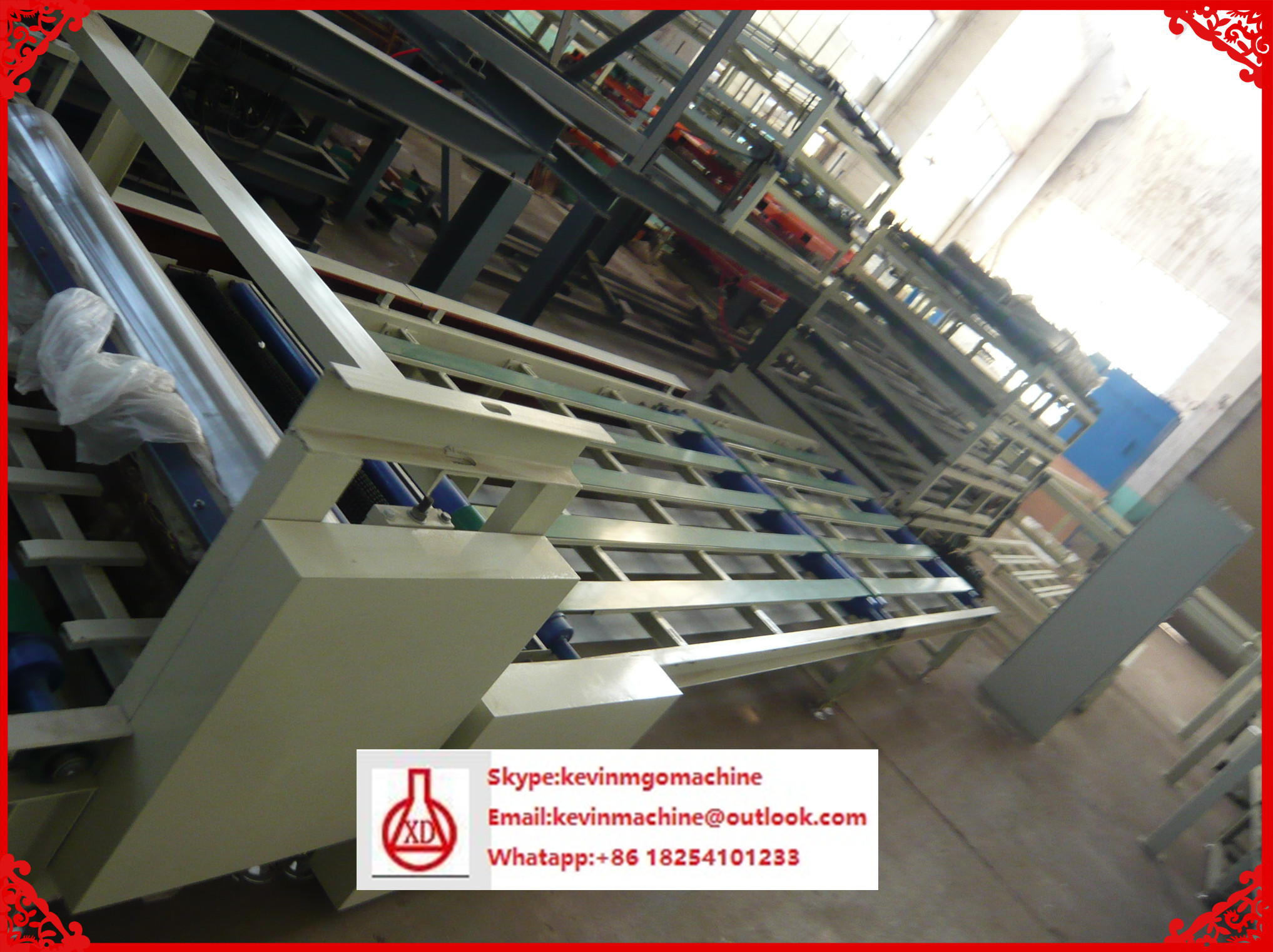 Energy Saving Compound Lightweight Wall Panel Machine with Automatic Cutting Saw