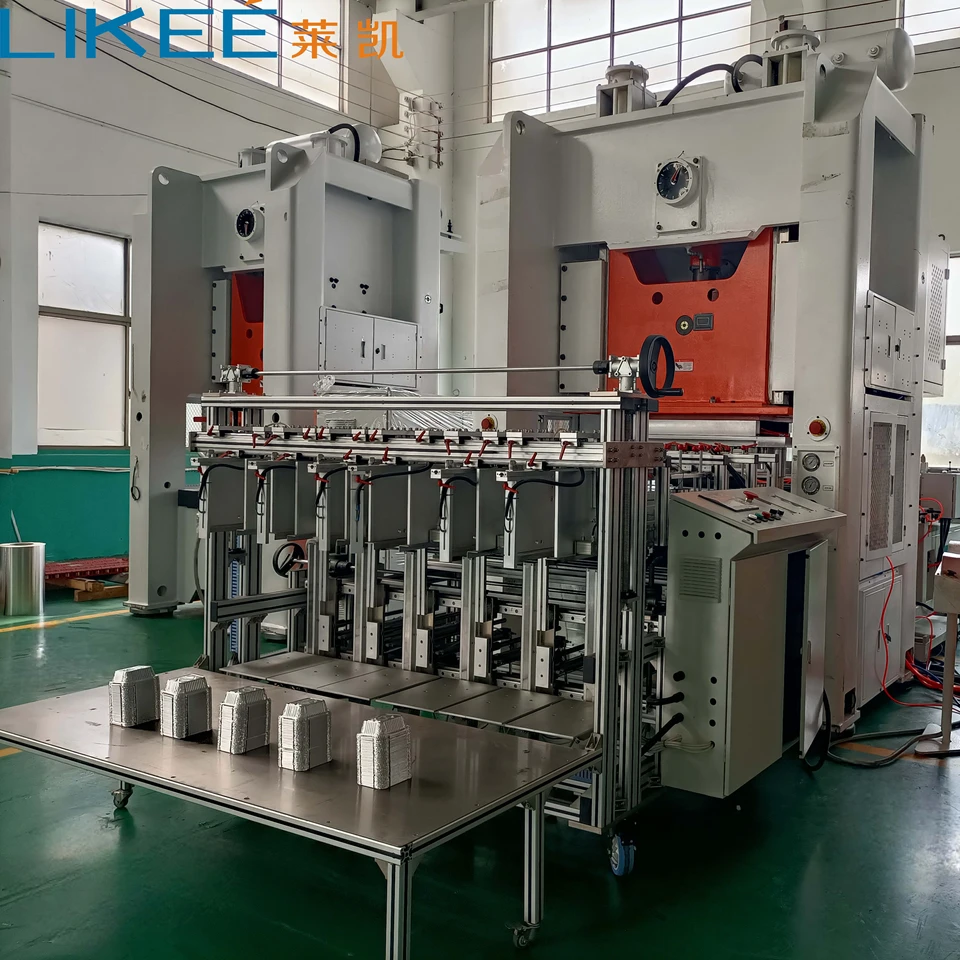 Fully Automatic 12000 Pcs/h Capacity Aluminium Foil Container Production Line For Food Packing