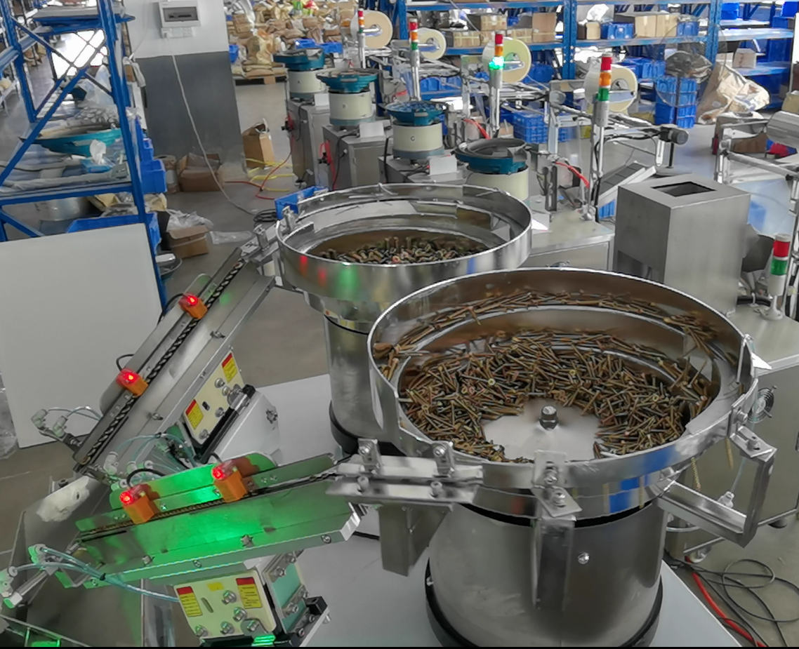 Automatic Screw Hardware Nuts and Bolts Pouch Bagging Packing Machine By Xingke Machinery