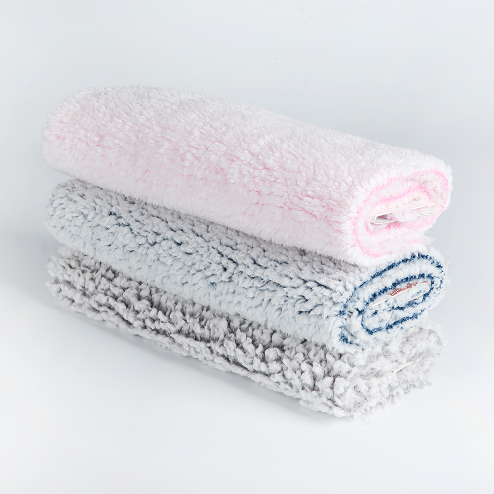 100% Polyester Soft Knitted Plush Fleece Shu Velveteen Fabric for Your Requirements