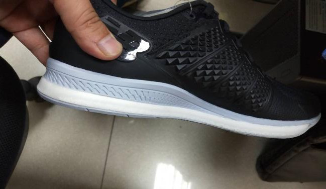 1mm 2mm 3mm Supercritical CO2 Foam MTPU Sheet Lightweight Water Resistant For Soles