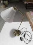 Antique White Pleated Brass Swing Arm Desk Lamp H400 For Hotels