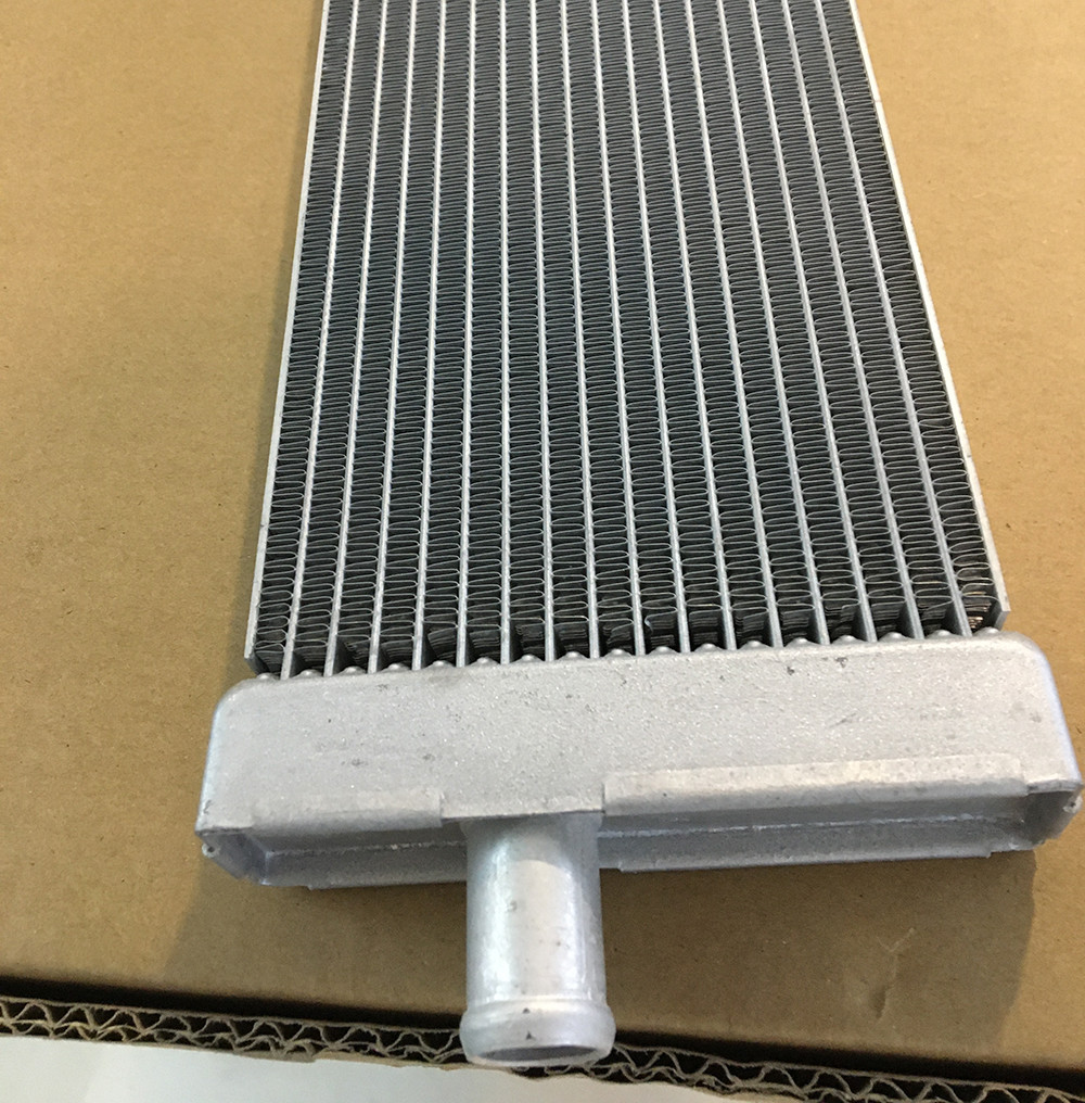 7P0121212A Car Air Condenser Porsche Additional Auto Auxiliary Cooler