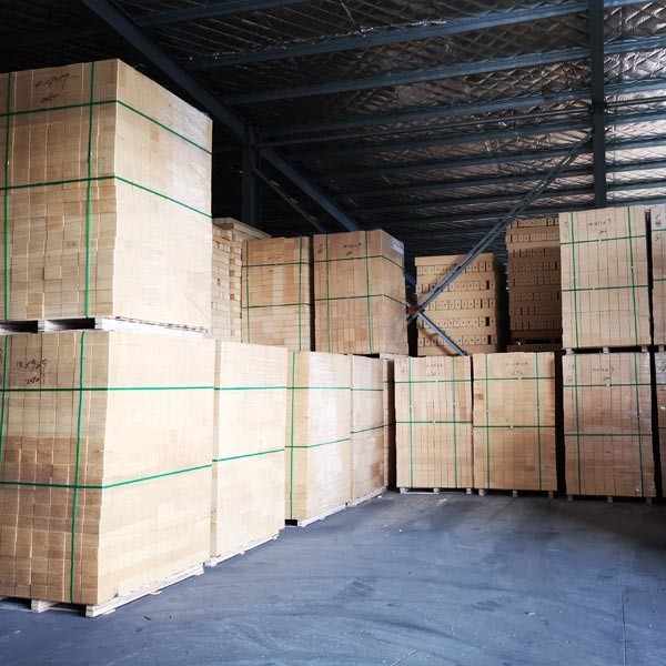 Automatic Compressed Wood Chip Pallet Block Making Machine
