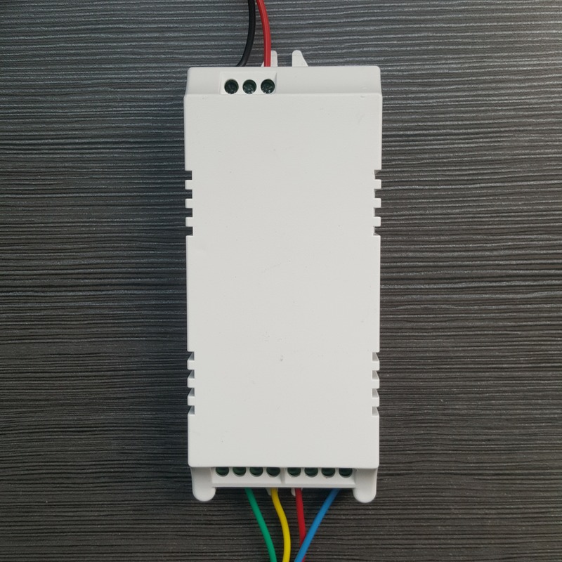 Wireless Manual Interlock+Self-lock 4-Output Control Traffic Light Controller And Remoter