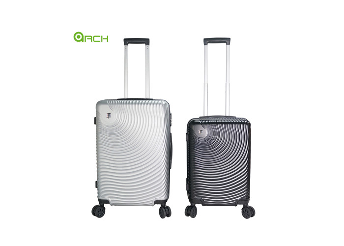 Sturdy Elevated Hard Case Cabin Luggage With Telescoping Handle