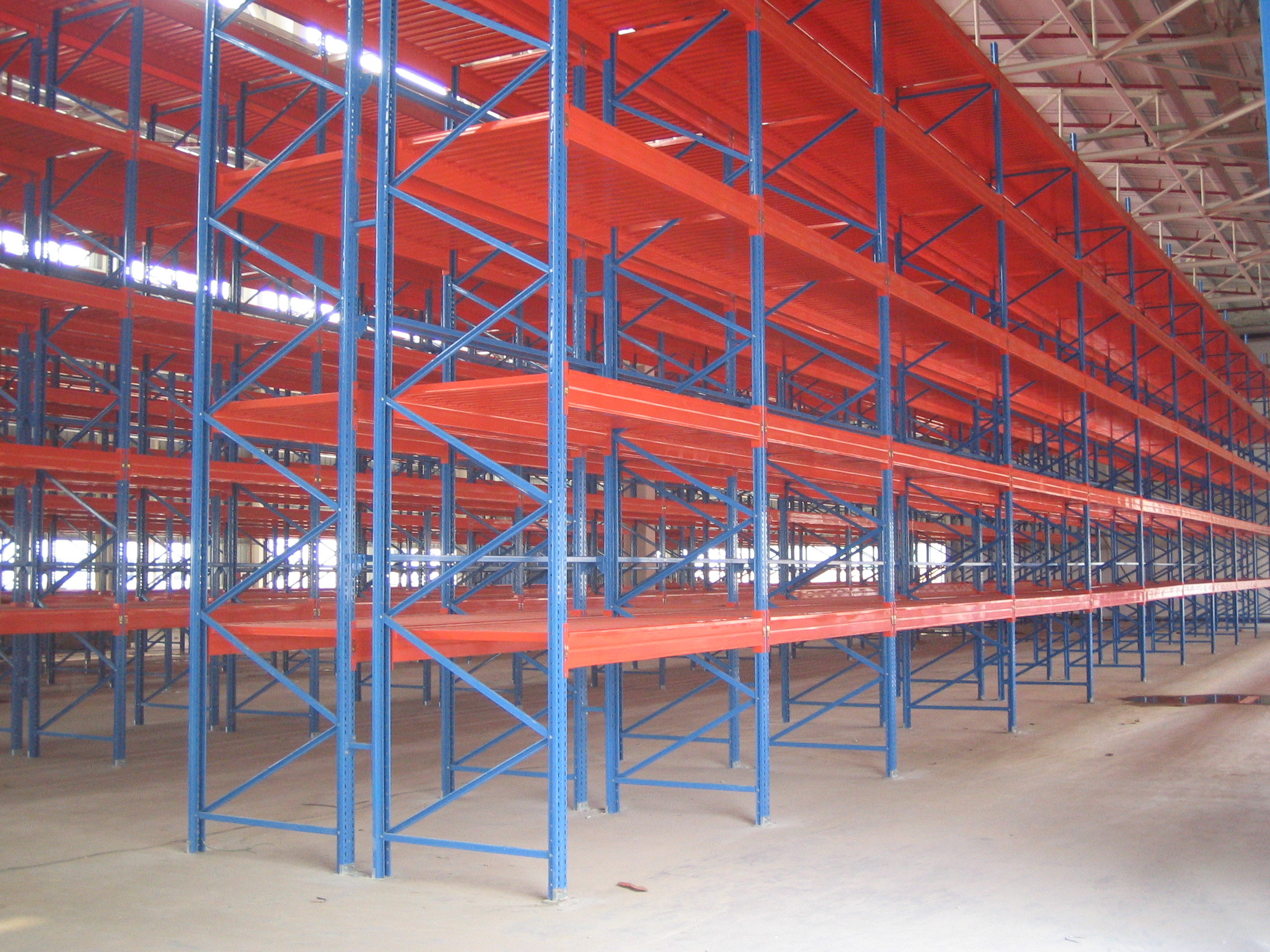 50.8mm Pitch Selective Pallet Racking System Large Scale For Cold Room Storage