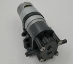 24v High Pressure Mini Gear Pump 250kpa Pressure Low Heat Water / Fluid Usagee