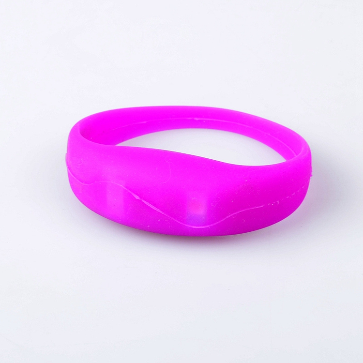 Glow Motion Lighted Rfid Silicone Wristband , Luces Concierto Rfid Bracelet For Events