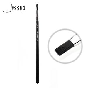 China Flat Edge Firm Tightline Eyeliner Brush Antimicrobial Synthetic Hair wholesale