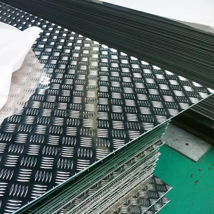 ASTM B209 Embossed Aluminum Sheet Heat Conductivity Stucco Aluminium Sheet 3003