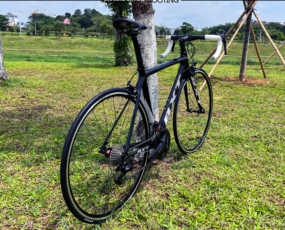 18 Speed Rim Brake Carbon Road Bike 700C Full Carbon Fiber 23C Tires