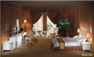 China Customized Solid Wood Bedroom Furniture Sets White Lacquer Finish wholesale