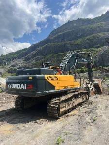 China 1800kw Repossessed Equipment Used Large Excavators Hyundai 505VS wholesale