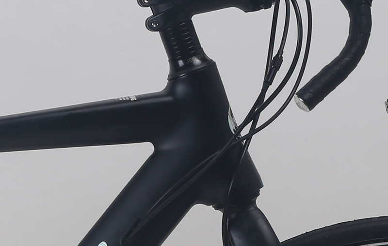 OEM Bisiklet Custom Bicycle GOMID Road Bike with Simulated Carbon Fiber and Sealed Bearing Bottom Bracket