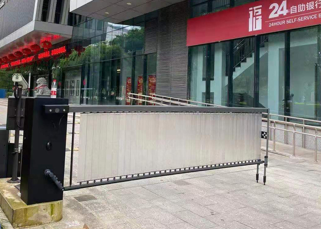 RS485 Advertising Barrier Gate 4.1 Meters Boom Length 4 - 8 Seconds Speed Adjustable