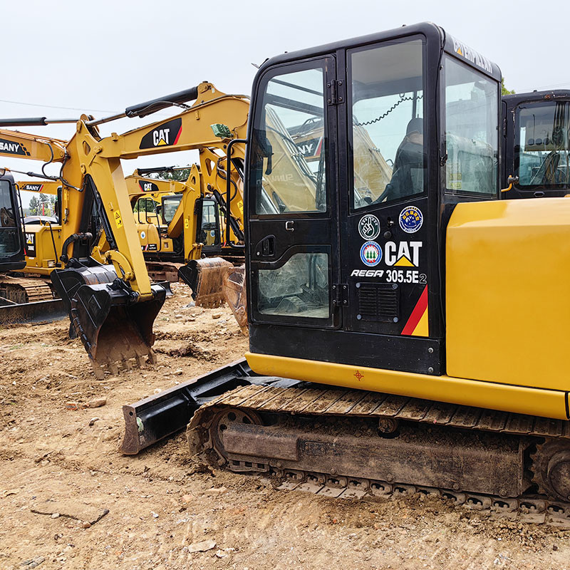 Used Caterpillar 305.5E Excavator 0.22m³ Bucket Capacity 78L Fuel Tank Capacity 34kw Rated Power